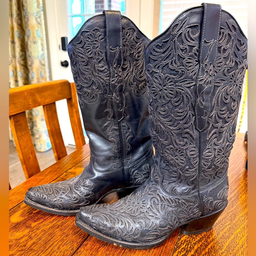 Corral ladies cowboy boots